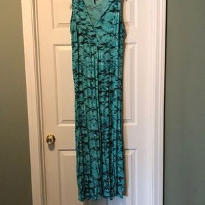 Daisy Fuentes Maxi Dress